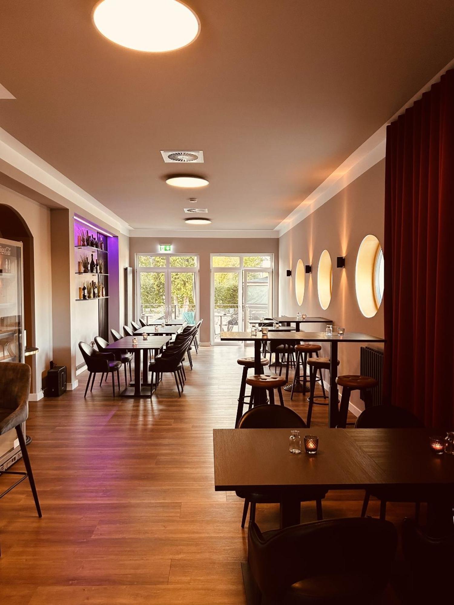 Pension Und Location Cham Meerbusch Ngoại thất bức ảnh